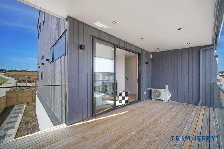 1 Heketara Way Westgate_14
