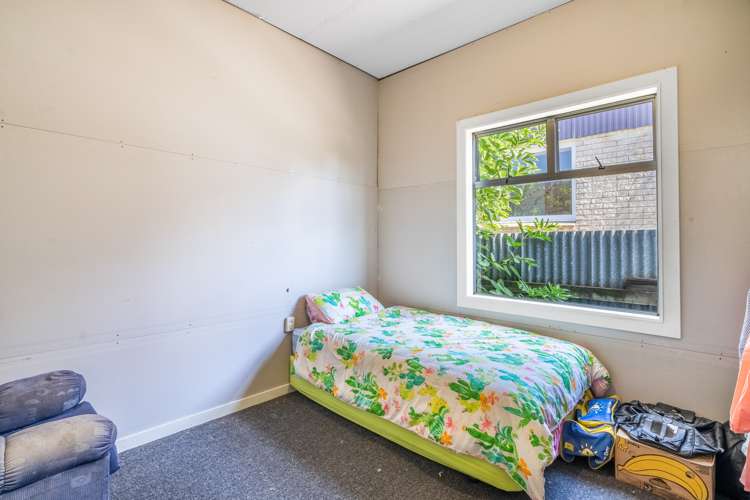 83 Lowe Street Avenal_7