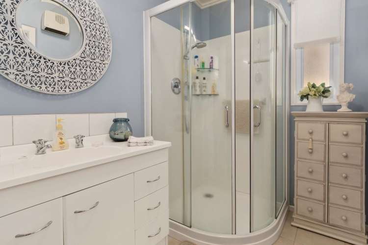 169 Levers Road Matua_11