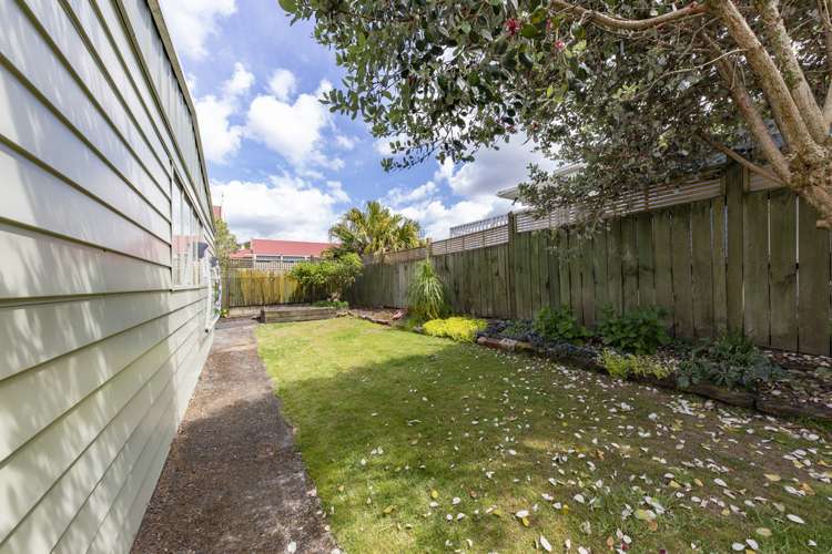 2/132 Church Street Onehunga_16