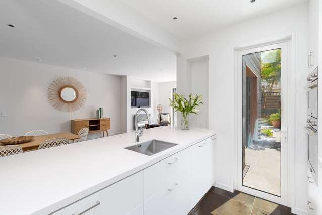 93 Holly Road St Albans_2