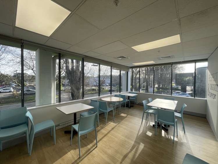 60 Hugo Johnston Drive Penrose_16