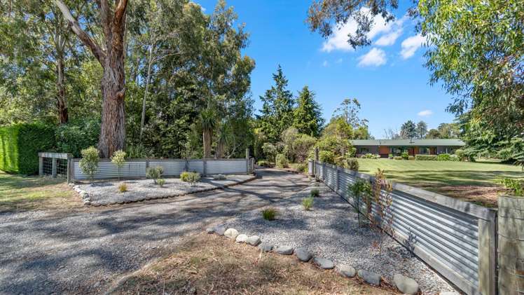 73 Chinnerys Road Woodend_26