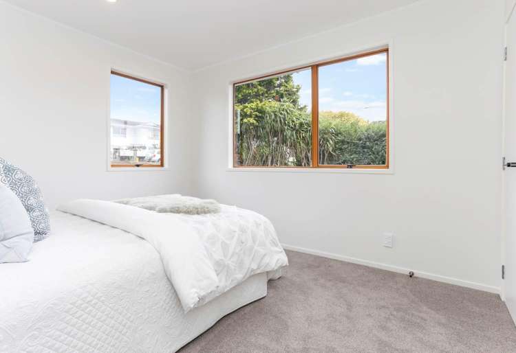 29 Catkin Crescent Papatoetoe_10