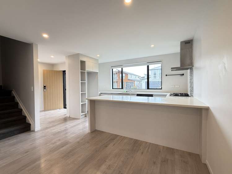 6 Kearns Drive Hobsonville_2