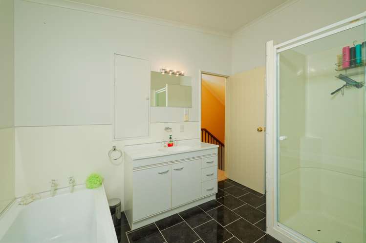 36 Kotare Place South Bay_13