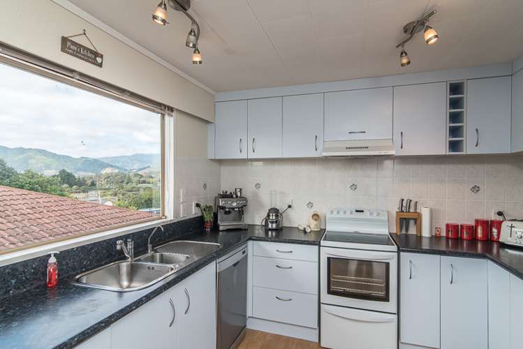 29 Frimley Terrace Waikanae Beach_22