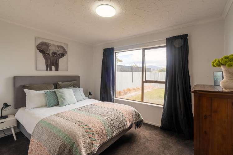 68 Glencairn Road Twizel_14