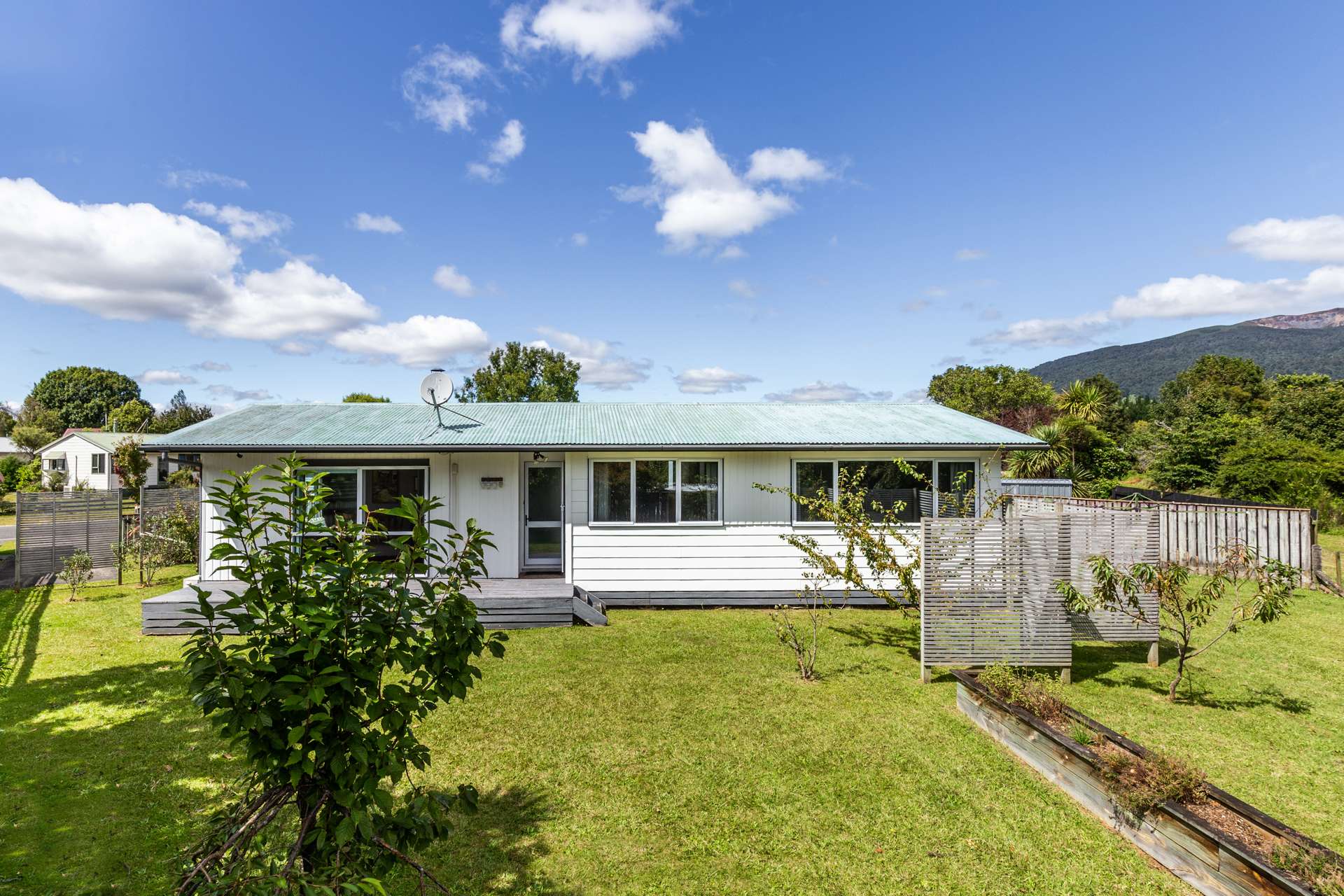 14 Runuku Grove Turangi_0