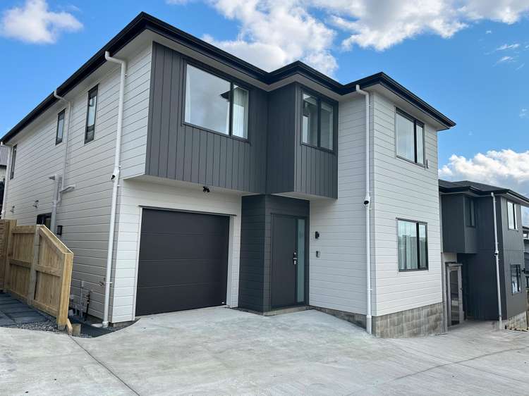 25B Mantra Road Massey_0