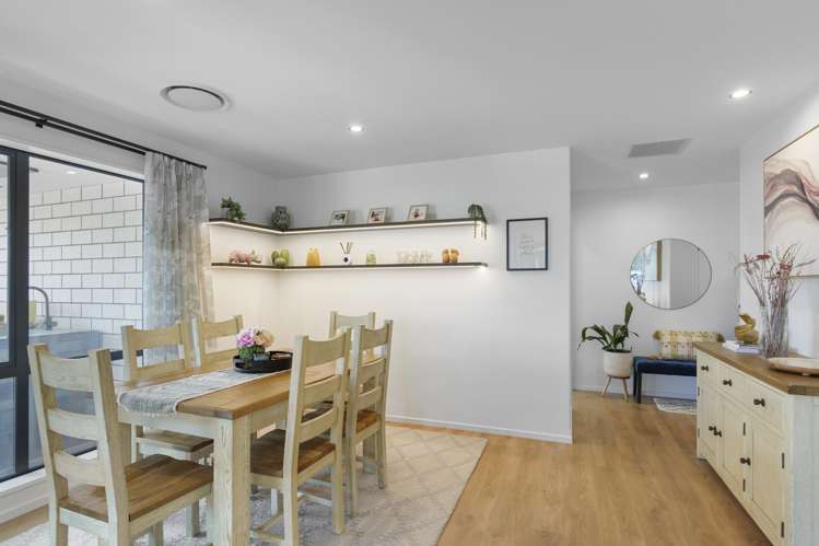 2 Monte Crescent Lincoln_12