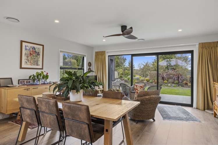 12 Sorrento Drive Rangatira Park_12