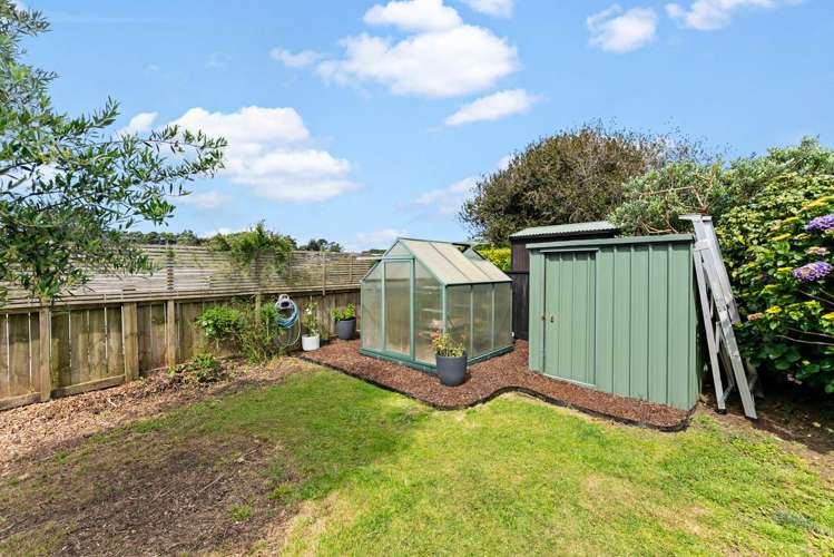 97 Wairau Road Oakura_24