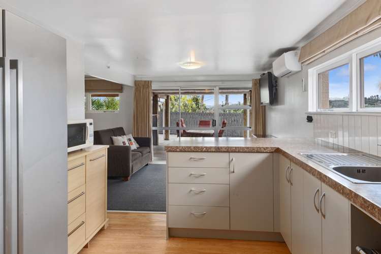 5 Clotworthy Crescent Onerahi_15