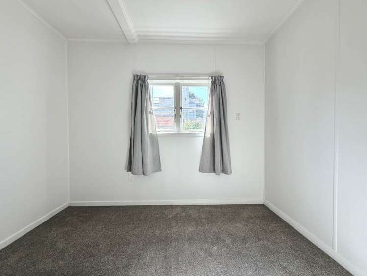 67 Tiverton Road Avondale_13