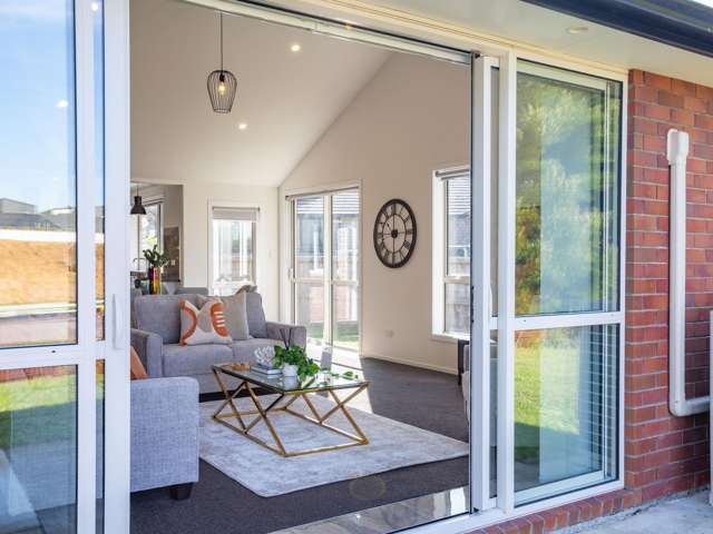 26 Blackwood Crescent Glenview_4