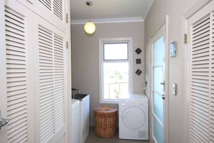 29 Great North Road Saint Johns Hill_15