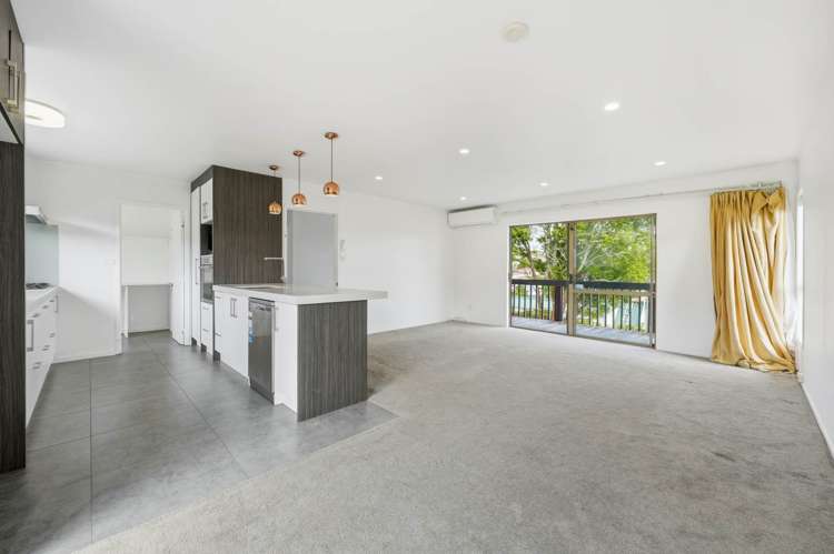 38 Oaktree Avenue Browns Bay_11