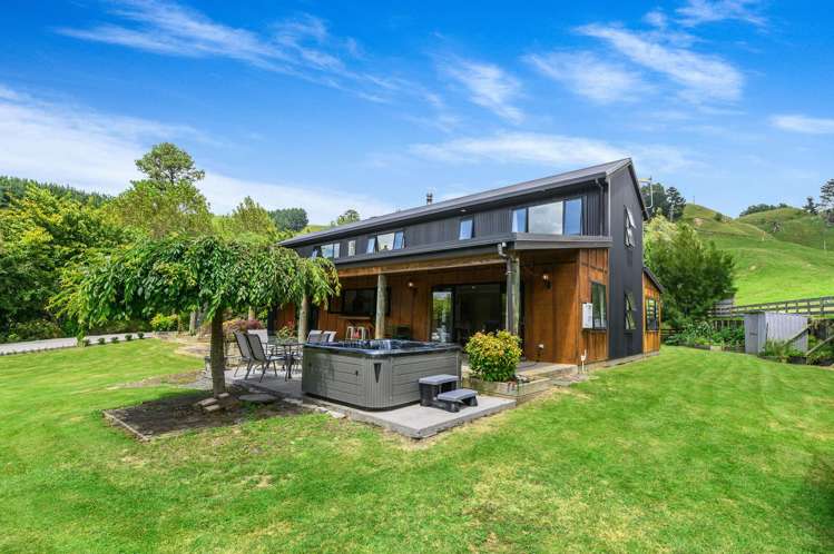 1765 Tutukau Road Kinloch_10