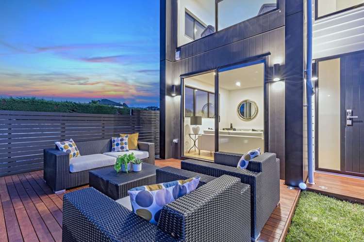 30 Lemon Grove Lane Greenhithe_16