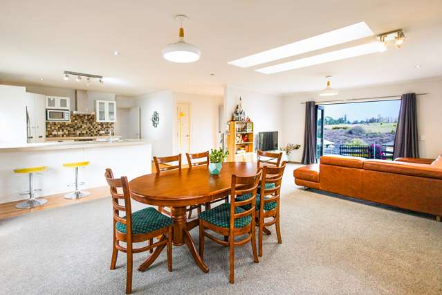 6 Lachlan Place Marchwiel_2