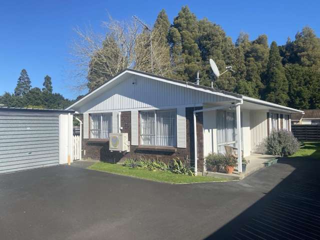 Private & Tidy Two Bedroom Unit