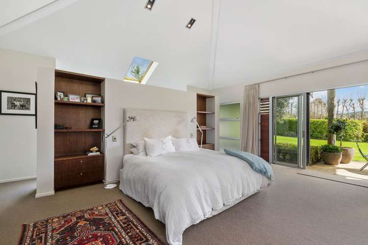 86 Croft Lane Riverhead_12