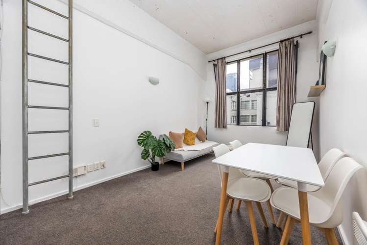 4I/11 Durham Street East_5