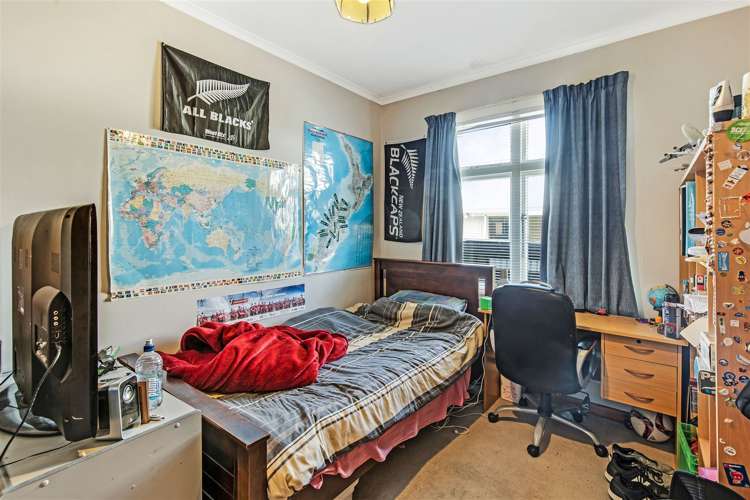 33 Neill Street Hornby_9