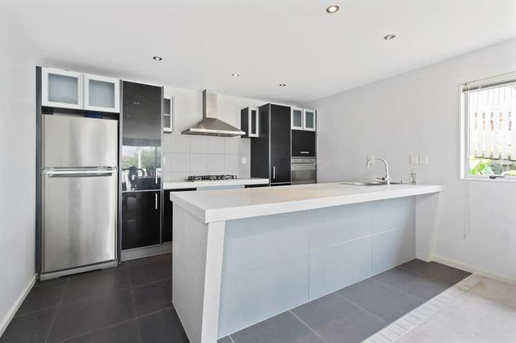 33 Waltham Street Henderson_8