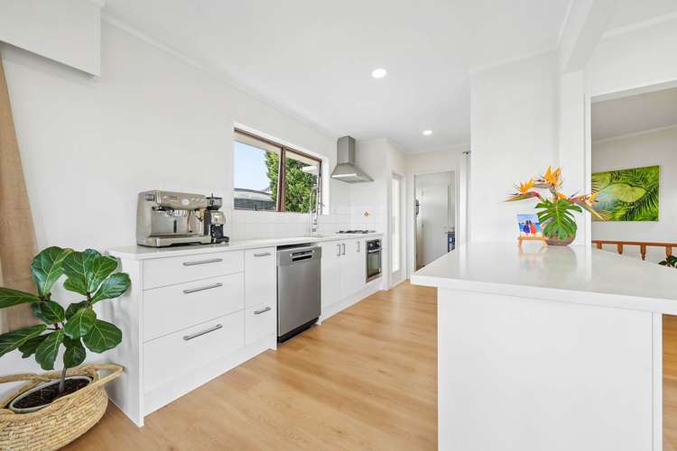 233 Royal Road Royal Heights_12