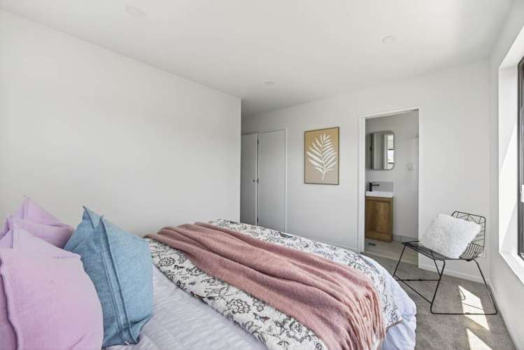 Lot1,2&3/18 Woodglen Road Glen Eden_9