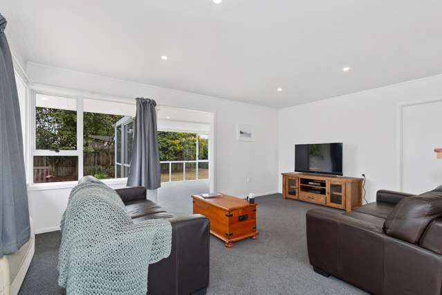 52b Greenhaven Drive Burwood_3