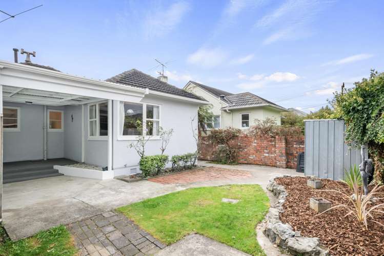18 McParland Street_5