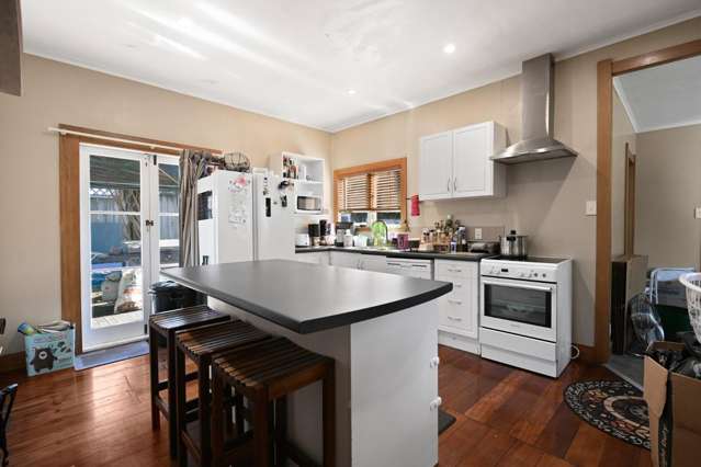 12 Hinau Street 2752_2