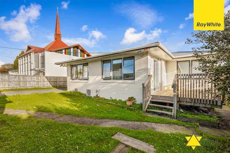 2 Westward Ho Glen Eden_13