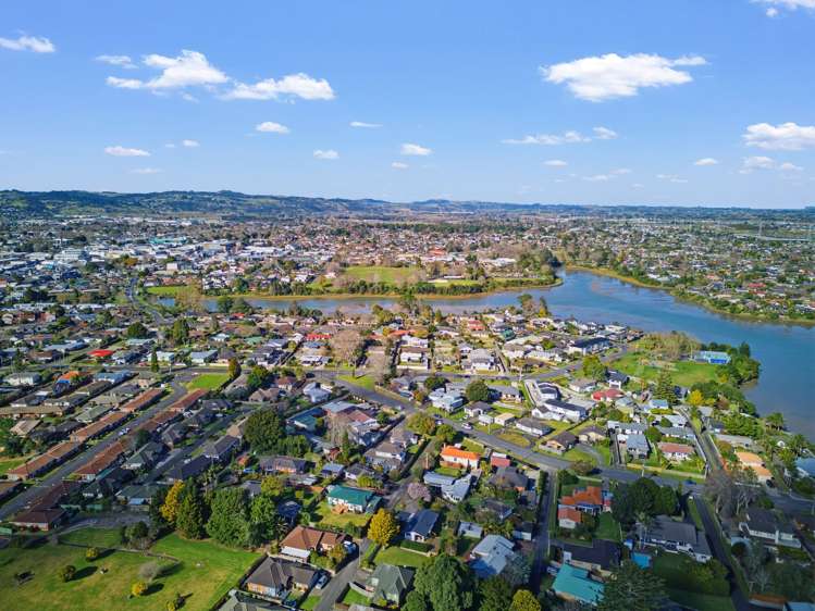 37A Youngs Road Papakura_21