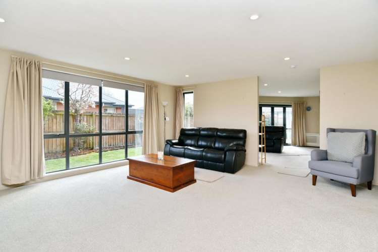 27 Coolspring Way Redwood_10