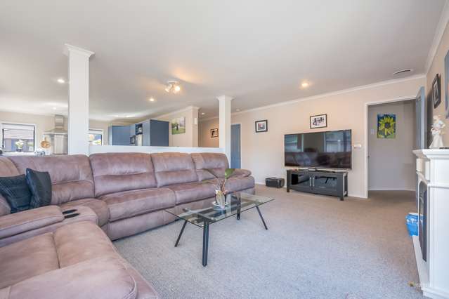 4 Fraser Colman Grove Wainuiomata_2