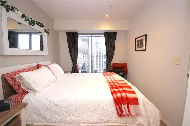 21XX/6-8 Lorne Street 10015_9