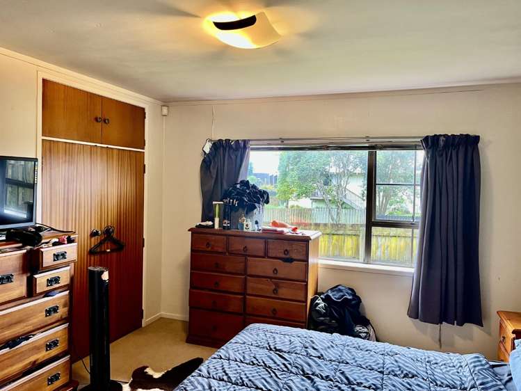 139 Mcleod Road Te Atatu South_4