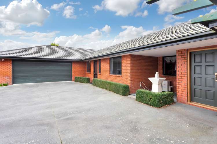 32 Taranaki Drive Woodend_17