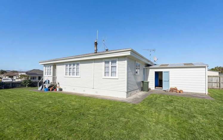 4 Collins Street Waipawa_7