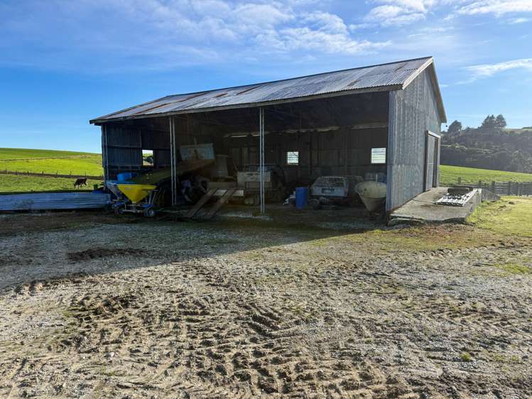155 Robin Hood Road Mataura Island_12