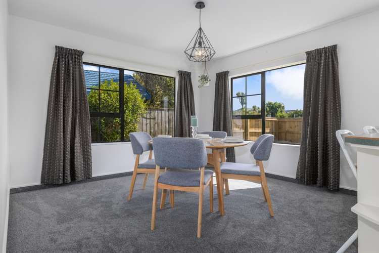 136 Guildford Drive Paraparaumu Beach_5