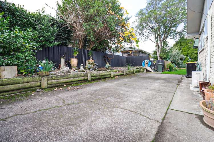 2 Guy Street Dannevirke_16