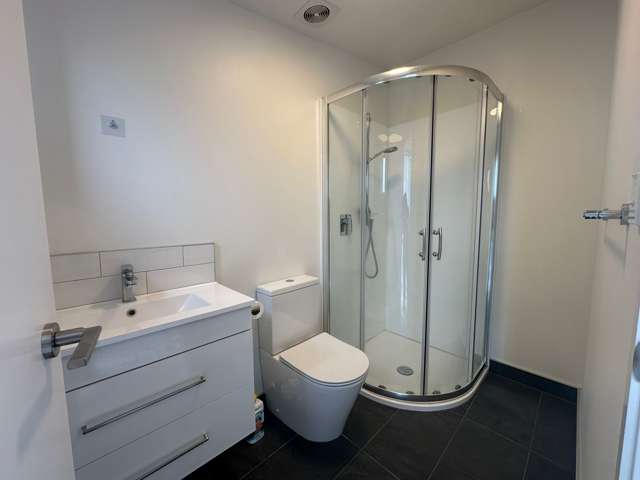 A/83 Kitchener Road Milford_4