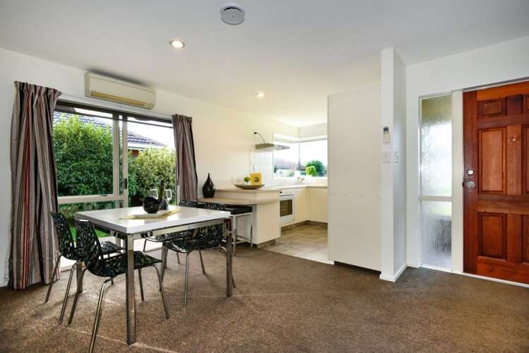 1/36 Kintyre Drive Broomfield_6