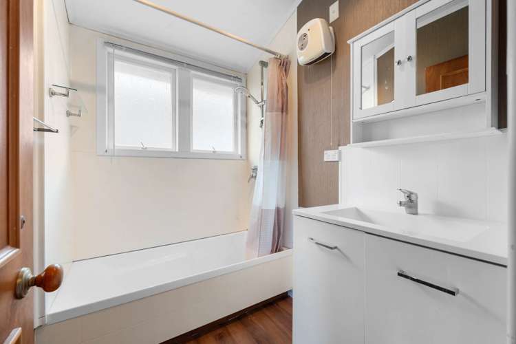 24 Pah Road Cockle Bay_20