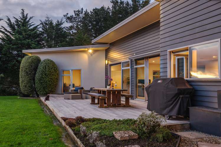 252 Polson Hill Drive Aokautere_17